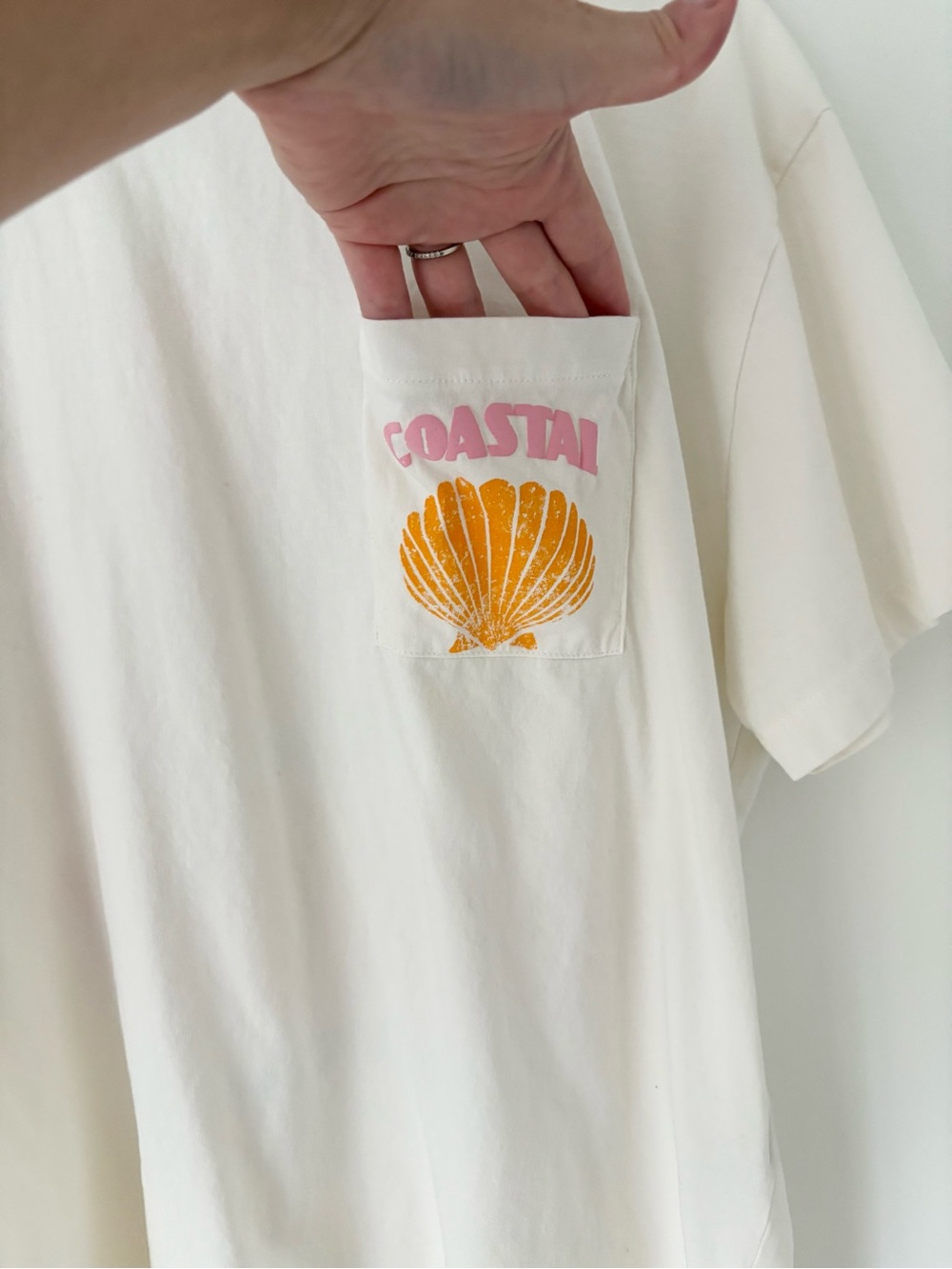 33 Coastal Ivory Colorful Better On The Coast Oversized Cotton Pocket Tee Medium - Picture 6 of 9